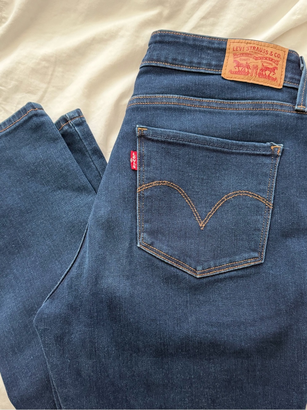 Levi's Indigo Mid Rise Skinny Jeans